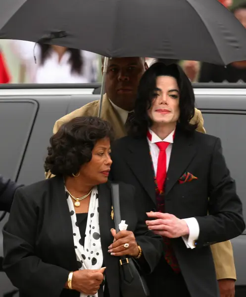 Michael Jackson accusers demand staggering $400 million in compensation