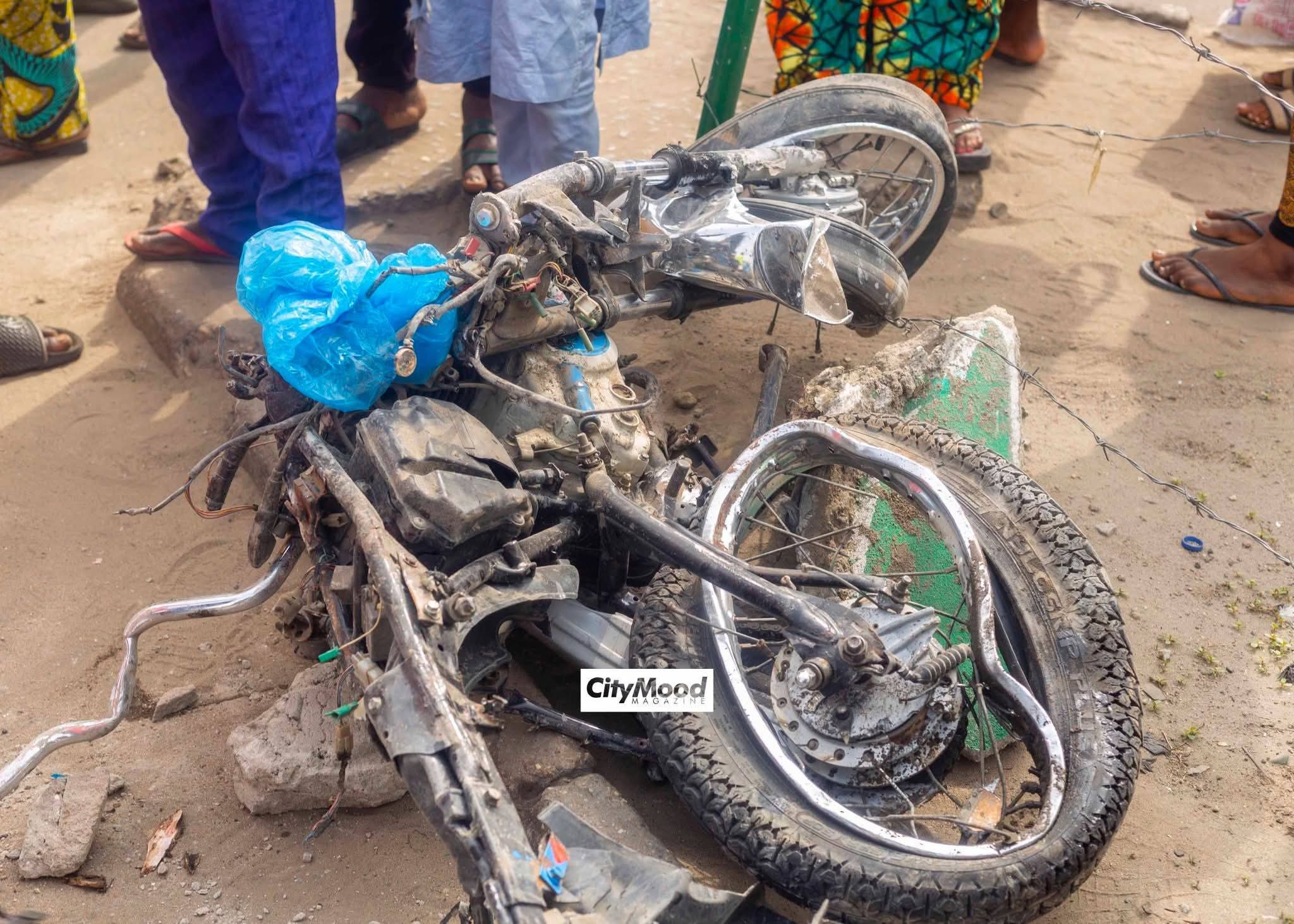 Truck crushes LASTMA officer and two motorcyclists to d3ath
