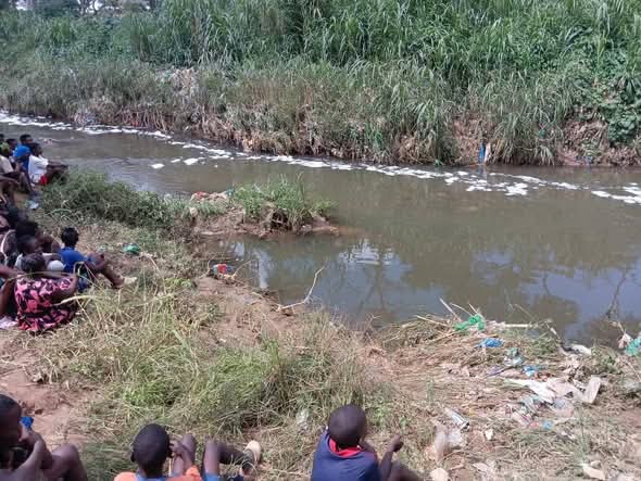 Jealous second wife throws her two stepchildren into river