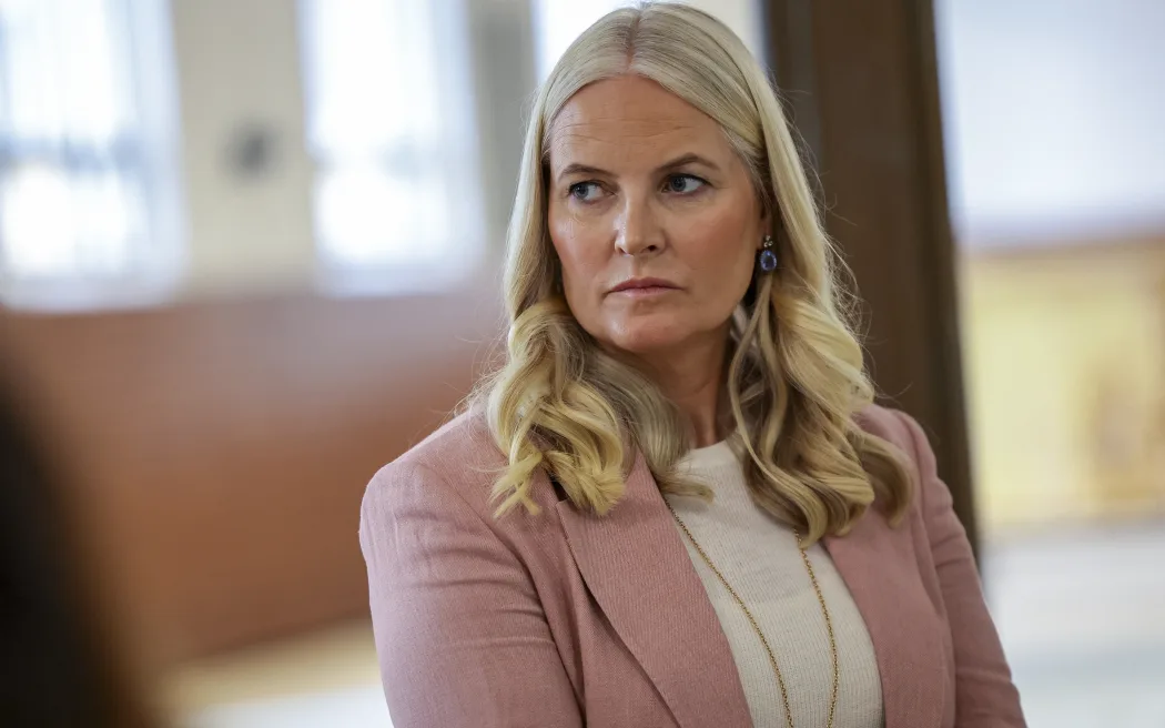 Norway Crown Princeâ€™s stepson breaks down in court as he denied claims that videos found on his phone showed acts of r@pe