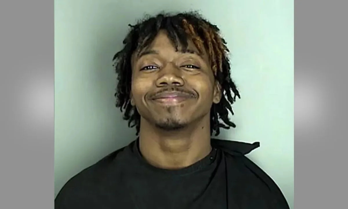 Man found guilty after staging womanâs murdÂ£r to look like self defense