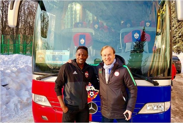 Ahmed Musa shower praises on Super Eagles coach Gernot Rohr as he pays him a visit in Russia (Photos)