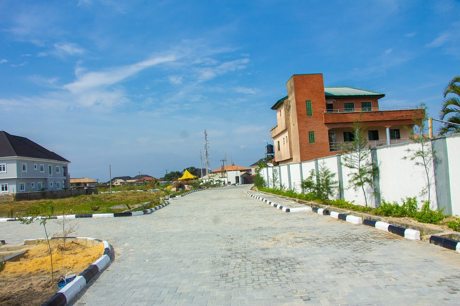 Cheap Lands for Sale in A Beautiful Well developed Estate in LekkiAjah