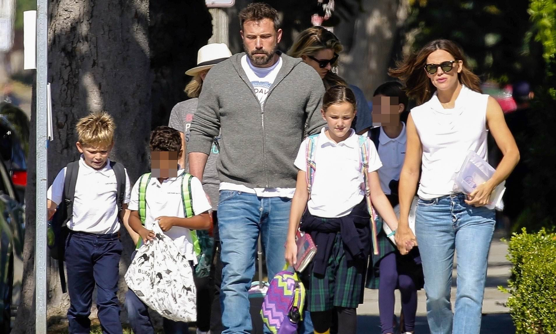 Actor Ben Affleck calls Jennifer Garner divorce 