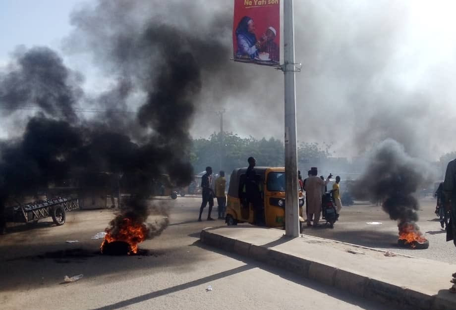 Protest erupts in Kano over the death of 17-year-old boy in police custody lindaikejisblog 