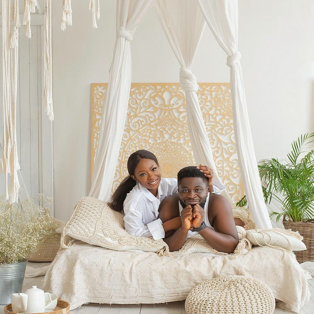 Comedian Crazeclown set to wed the mother of his child...see their pre-wedding photos