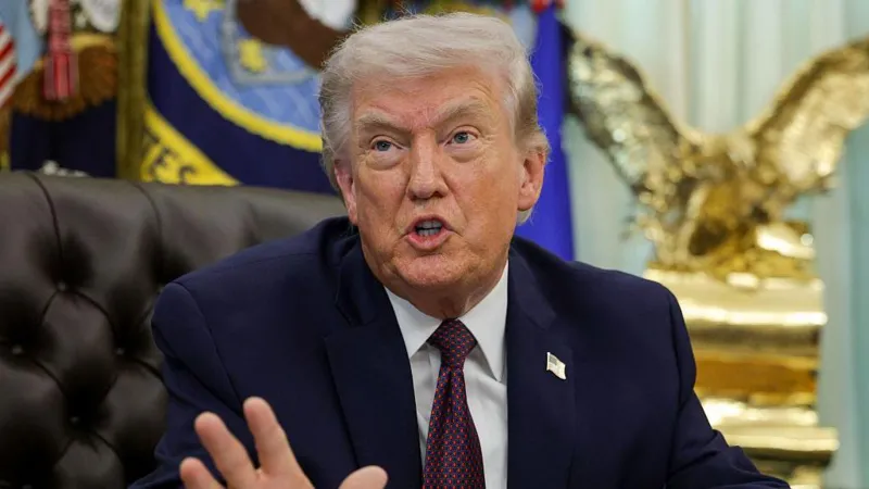 US could âfinish the jobâ in Iran in two or three weeks, Trump says