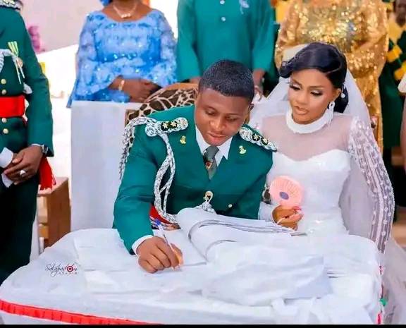 Photos from April 2025 wedding of Nigerian Army doctor who d!ed after his wife allegedly set him ablaze
