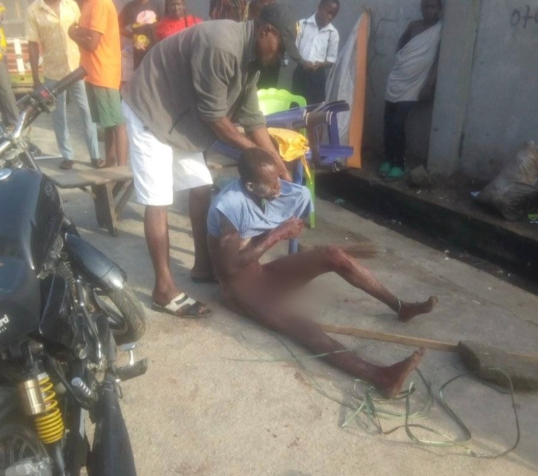 Two suspected thieves beaten to pulp in Aba