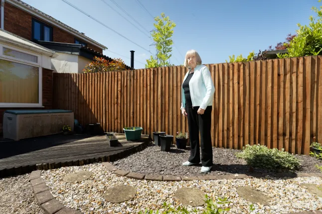 Widow, 79, forced to give up her home after �300 fence dispute with neighbour