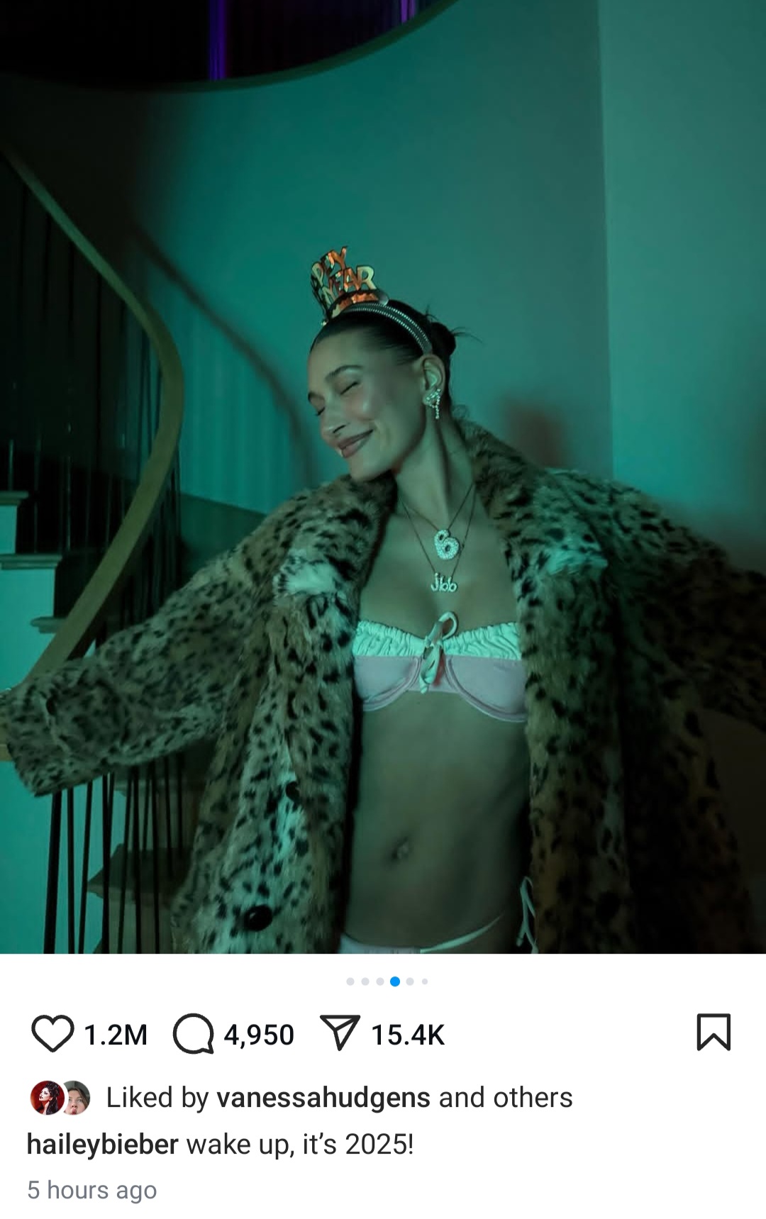 Hailey Bieber shows off flat tummy 4 months after welcoming first child with Justin Bieber