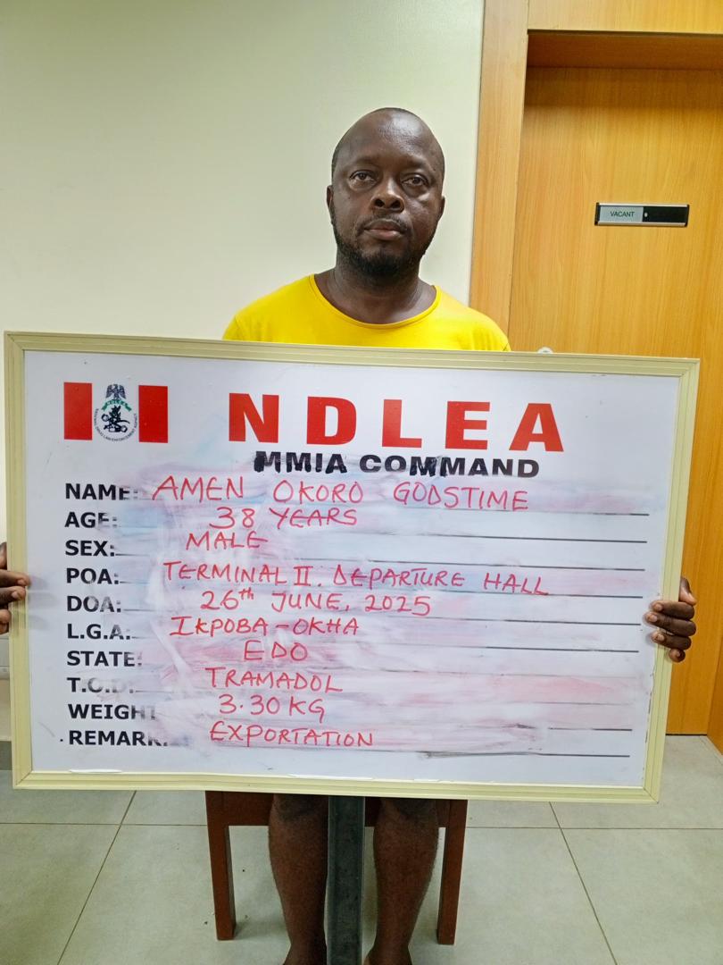 Ex-Int?l football player and four others nabbed for drug trafficking