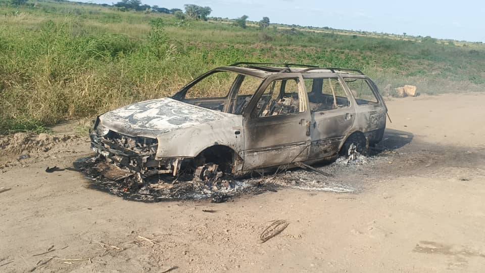 Boko Haram terrorists k!ll three, set palace, houses and vehicles ablaze in Borno