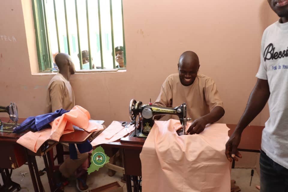 2,168 repentant Boko Haram fighters graduate from FG?s deradicalisation and rehabilitation programme in Gombe