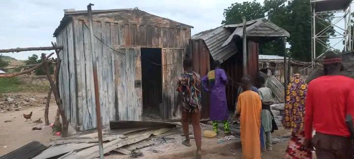 Boko Haram terrorists k!ll three, set palace, houses and vehicles ablaze in Borno