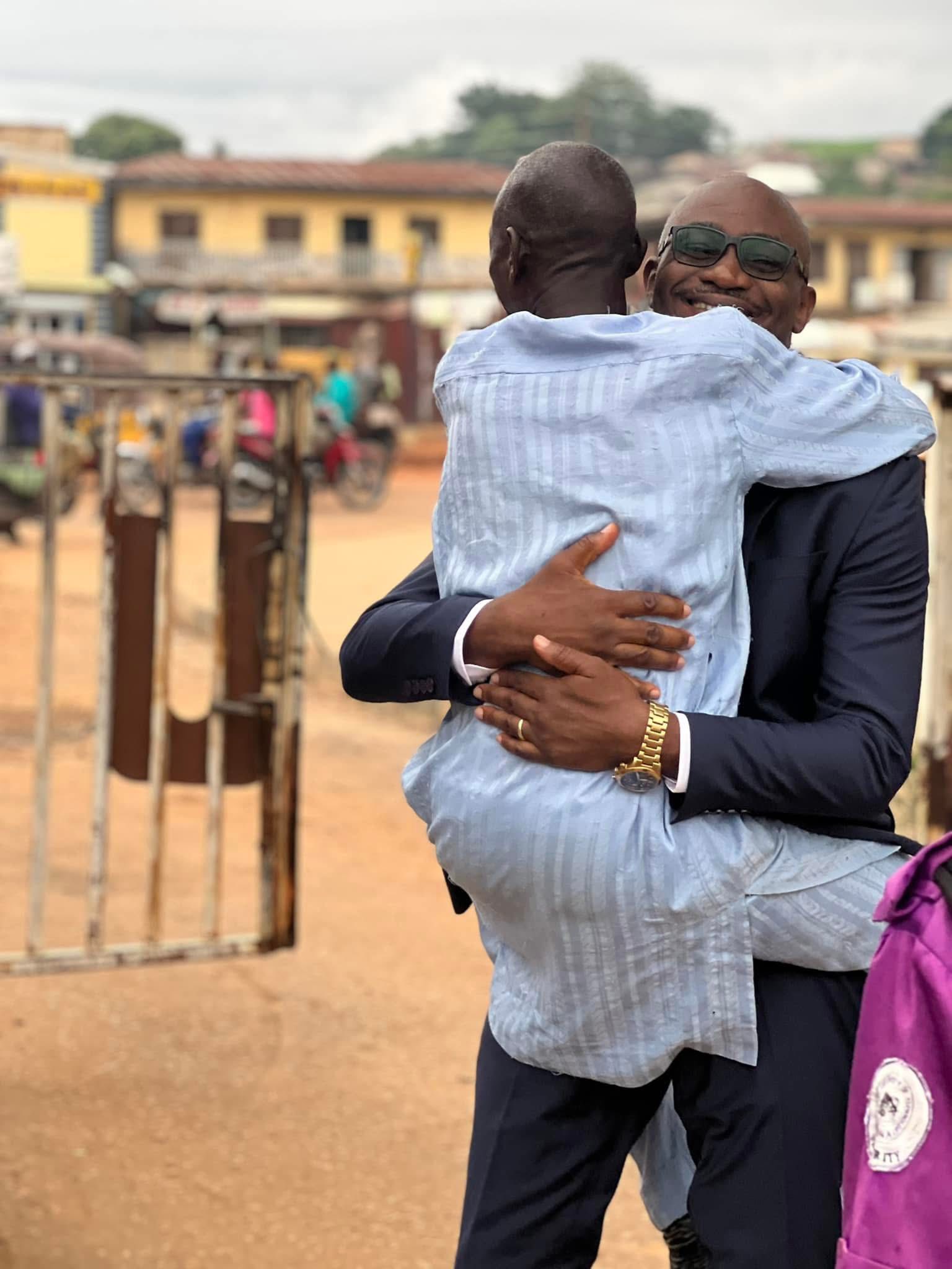 Heartwarming moment FUTMinna security man reunited with a former student after 22 years