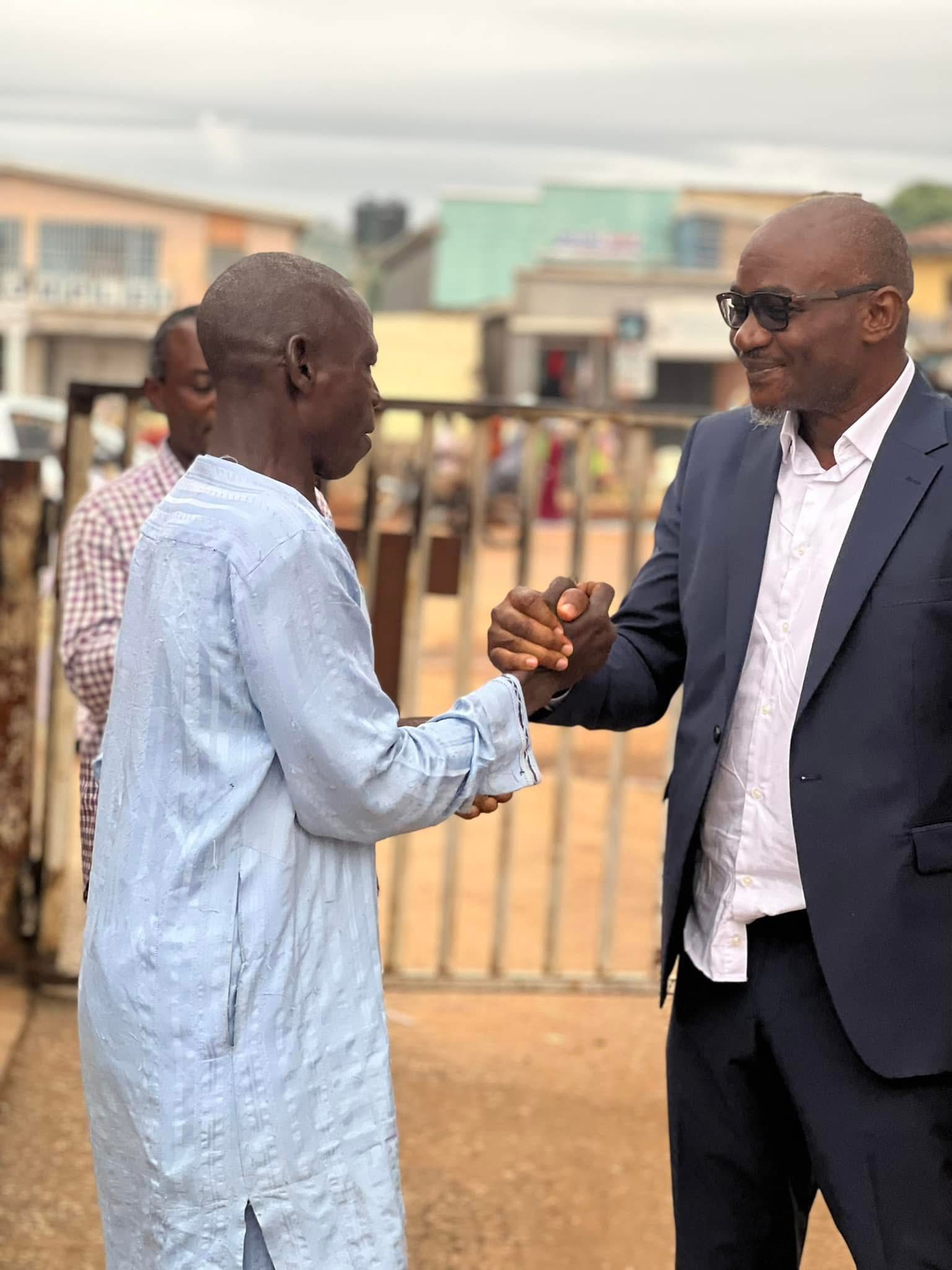 Heartwarming moment FUTMinna security man reunited with a former student after 22 years