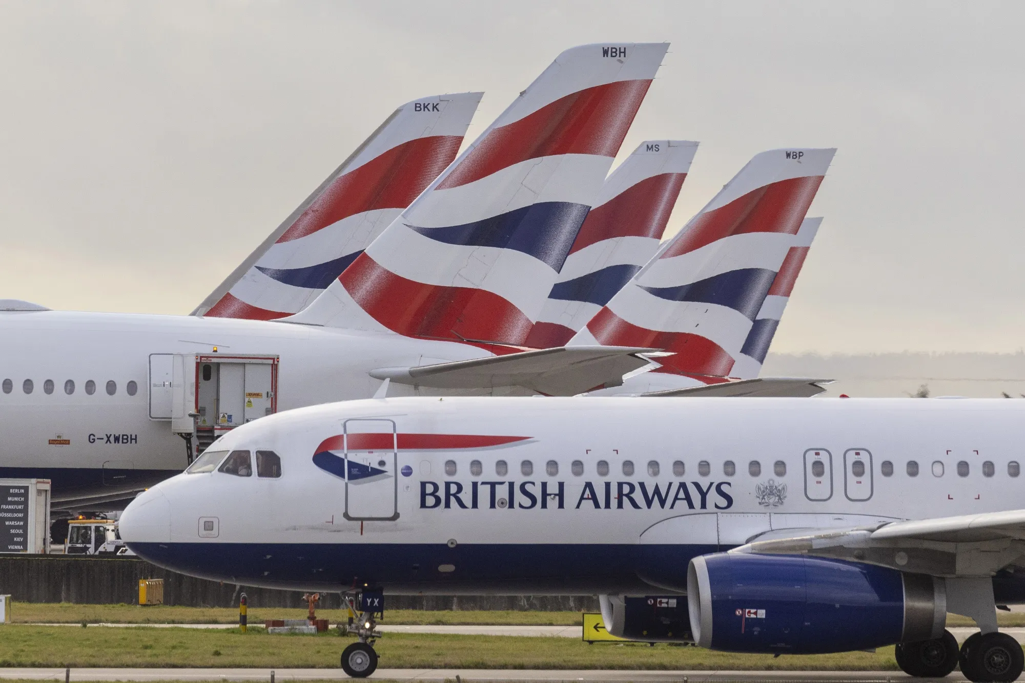 Retired Air Vice Marshal d!es aboard an Abuja-bound British airways flight