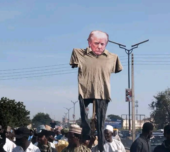 Shiâ€™ite sect members protest against Trumpâ€™s invasion threat in Kano