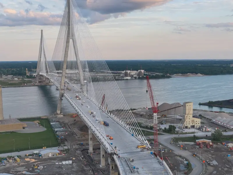 Trump threatens to block opening of new US-Canada bridge unless â€ Canada treats the United States with the Fairness and Respect that we deserveâ€