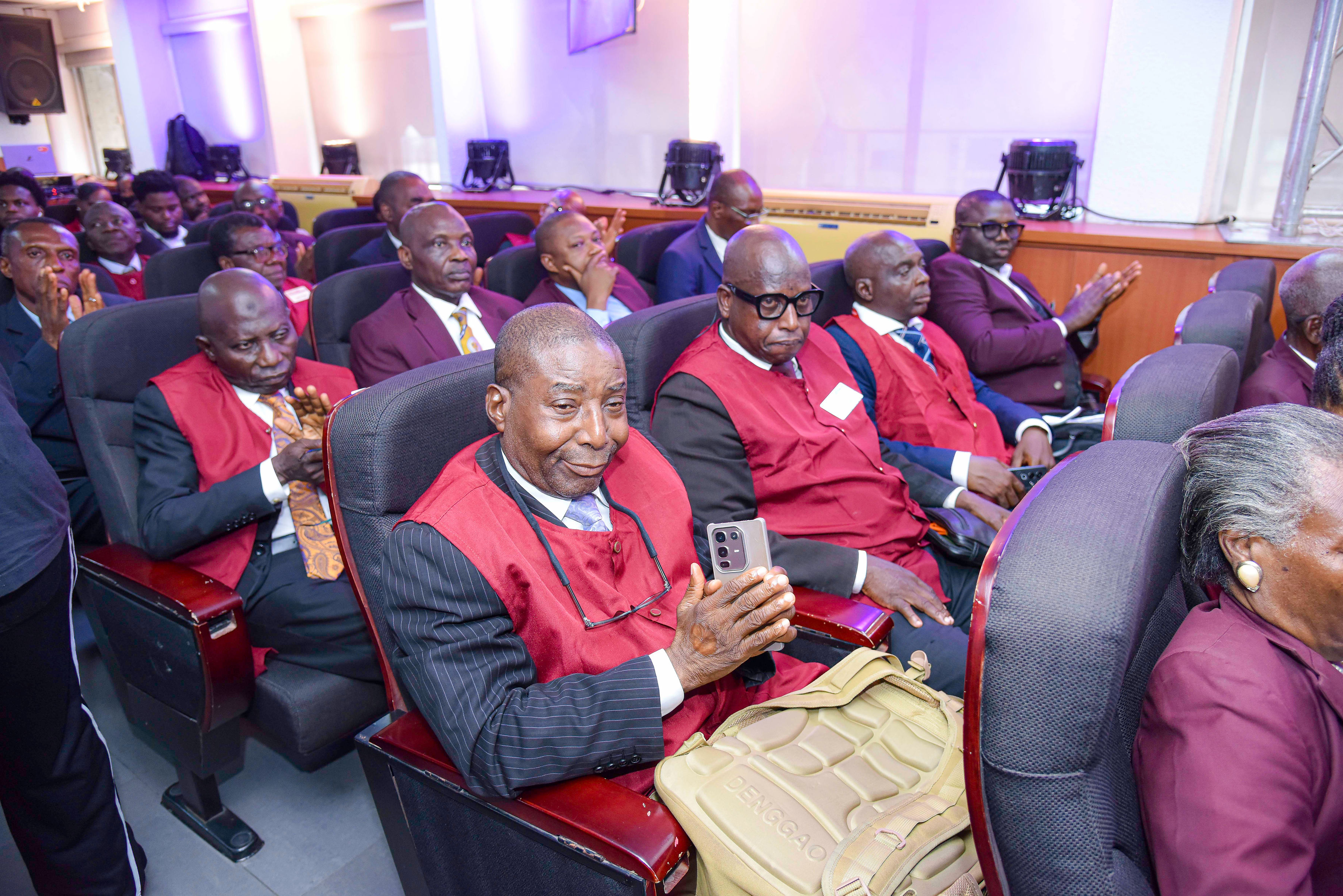 FCMB Group Presents Facts Behind â¦160bn Public Offer