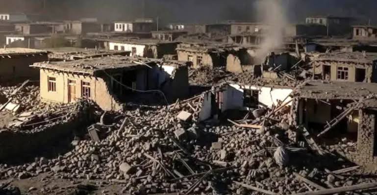 De@th toll in Afghanistan earthquake rises to 800 with 2,500 people injured