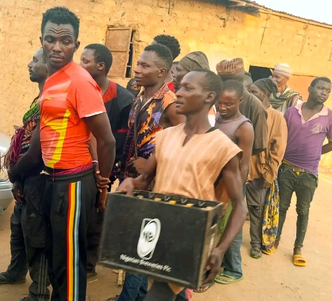 92 suspects arrested as Hisbah and security operatives confiscate 22 cartons of alcoholic drinks, ban brothels in Yobe community