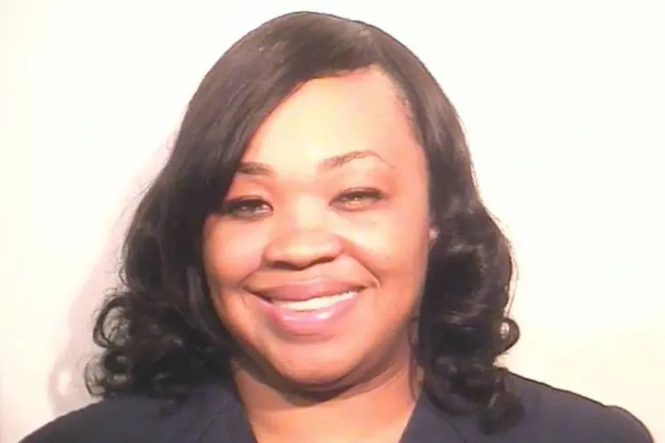 Woman accused of cutting her boyfriend